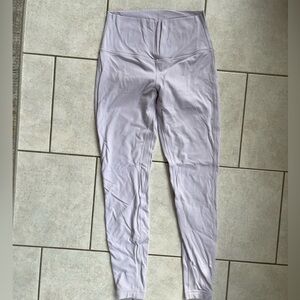 Lululemon Aligns 28”